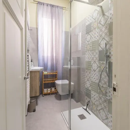 アパート Pit Stop 2